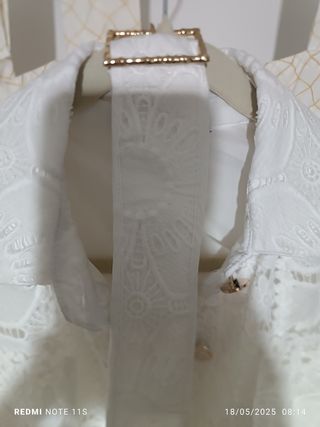Vestido perfecto para madre de comunión o bautizo.