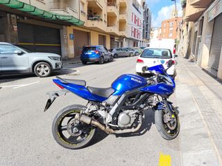 Suzuki SV650s