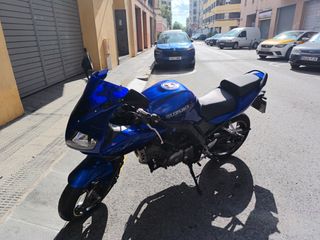 Suzuki SV650s