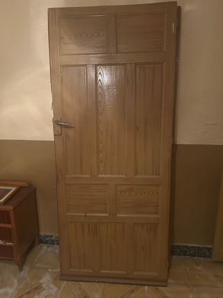 Puerta madera antigua. 2 unidades