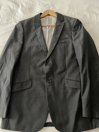 Americana gris talla M (48)