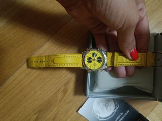Reloj Lotus