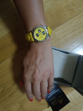 Reloj Lotus