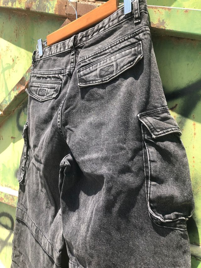 Pantalones Cargo Bershka negros