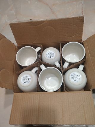 6 Tazze 
in ceramica beige