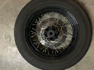 Rueda trasera Harley Softail Slim