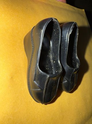 Zapatos muñeca Lissy de Guillen y Vicedo años 70