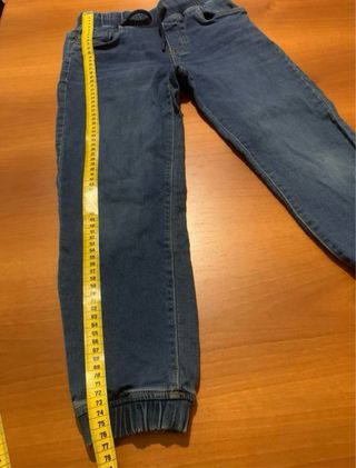 Jeans Blukids bimba 7-8 anni