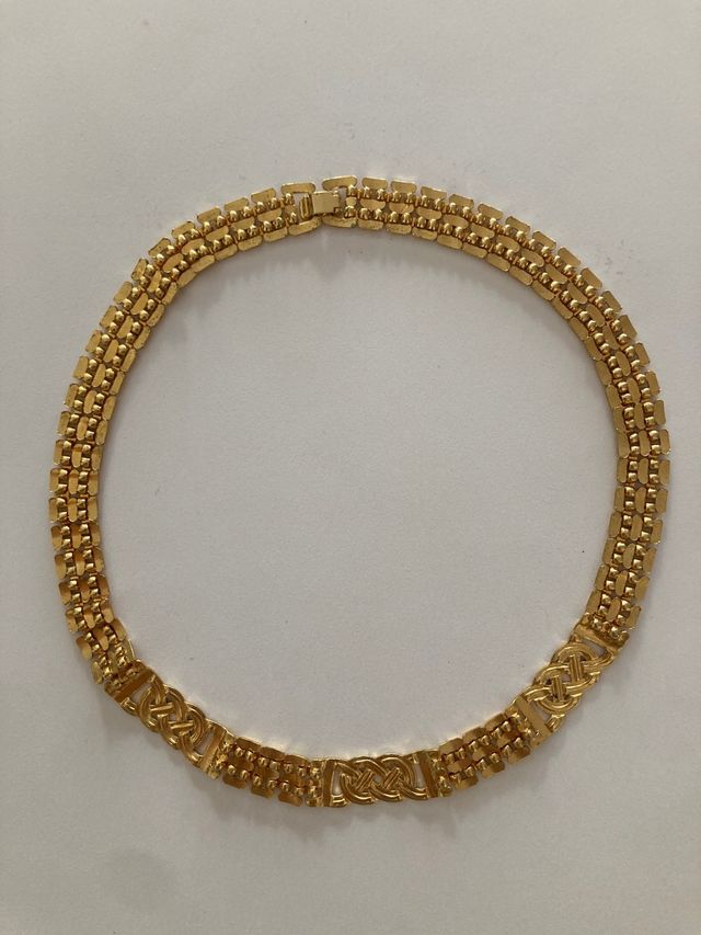 Collar dorado vintage años 60