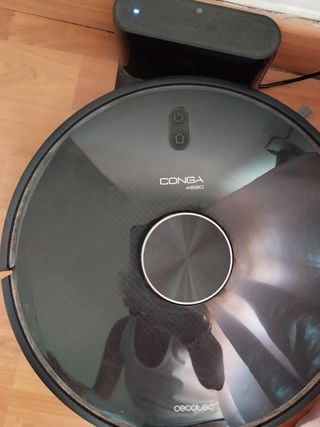 Robot aspiradora Conga 4690