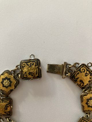 Pulsera vintage artesanal – año 1958.