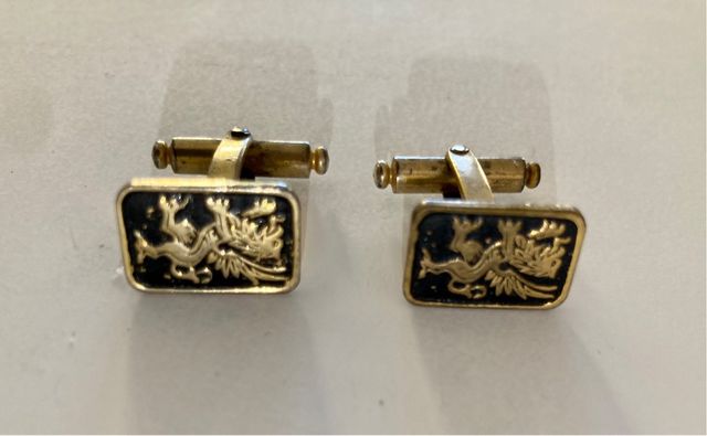 Gemelos vintage dorados