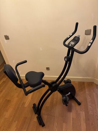 Bicicleta estática plegable
