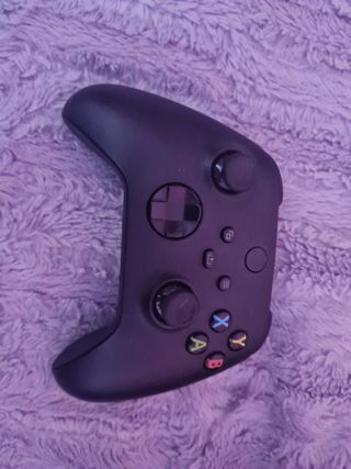 Xbox One X - consola negra