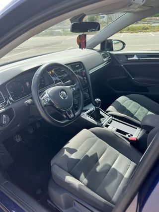Volkswagen Golf 7.5 R line