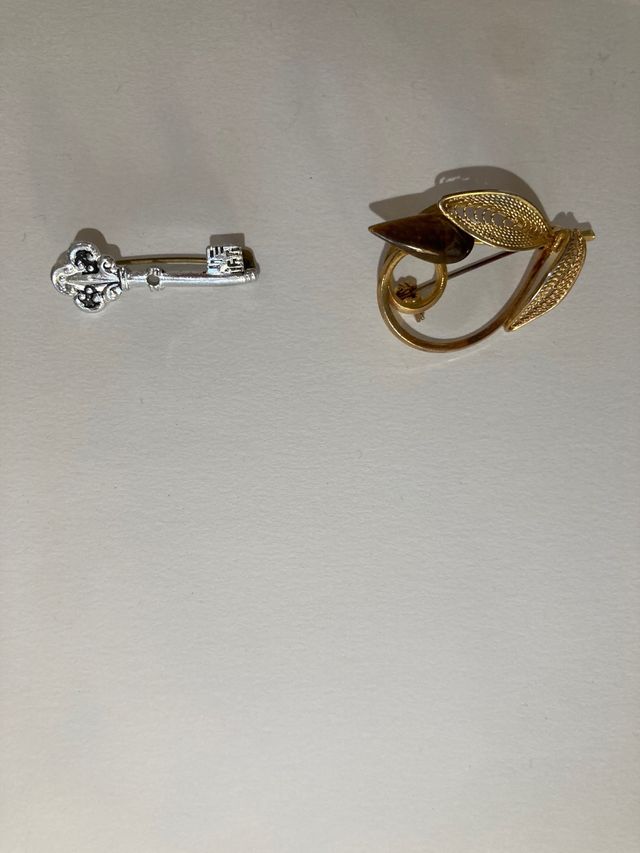 Broche y Pin de Llave Vintage