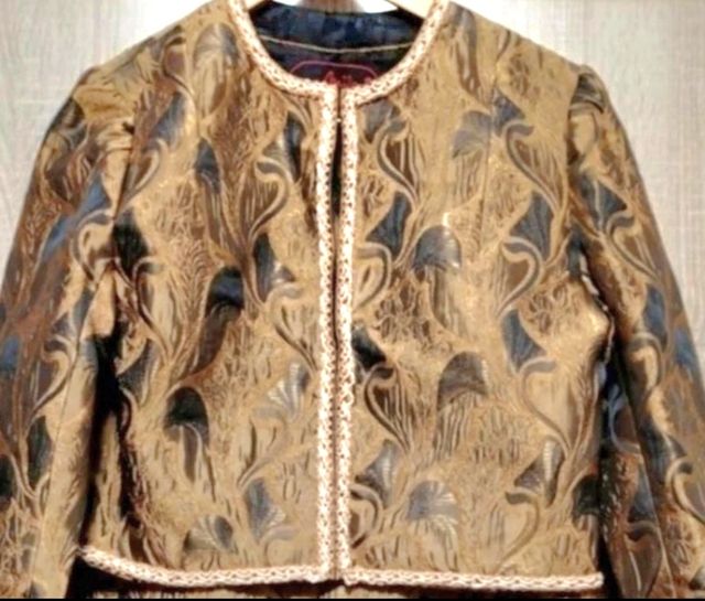 Traje Mila Karian dorado