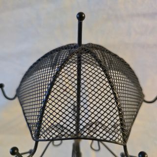 Expositor Joyas - Mujer Elegante