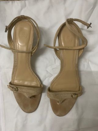 Sandalias Zara beige 38