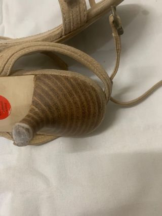 Sandalias Zara beige 38
