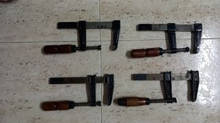 4 Sargentos HURKO - Carpintería