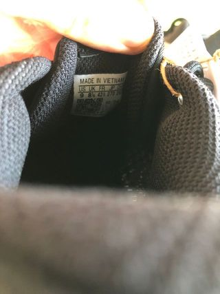 Zapatillas Adidas - Negras y Moradas