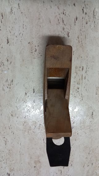 Cepillo carpintero antiguo