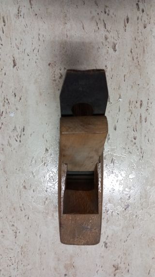 Cepillo carpintero antiguo