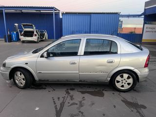 Opel Astra 2003