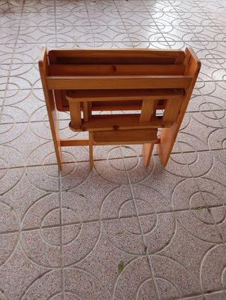 Escritorio infantil de madera