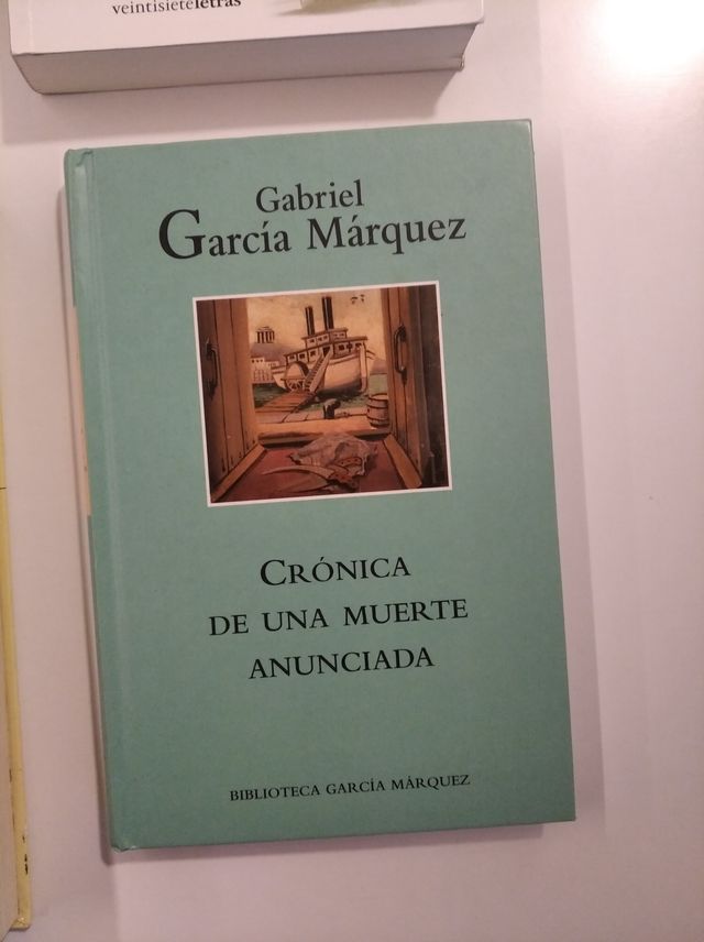 Varios libros ...los cuatro 10€