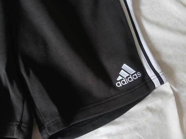 3 pantalones cortos - JACK & JONES, SCP, Adidas