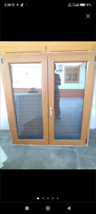 Ventana PVC color madera climalit 2 hojas