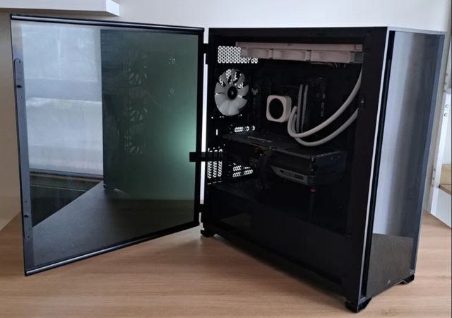 Corsair PC Negra - Caja nueva