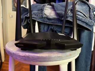 Router Tenda - Wifi .  Funciona , probado