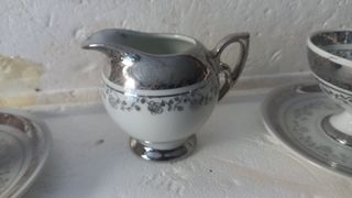 Servizio da tè argento-bianco