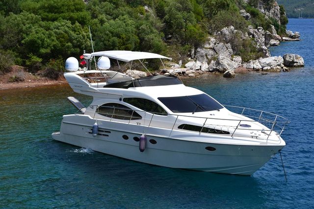 AZIMUT 46