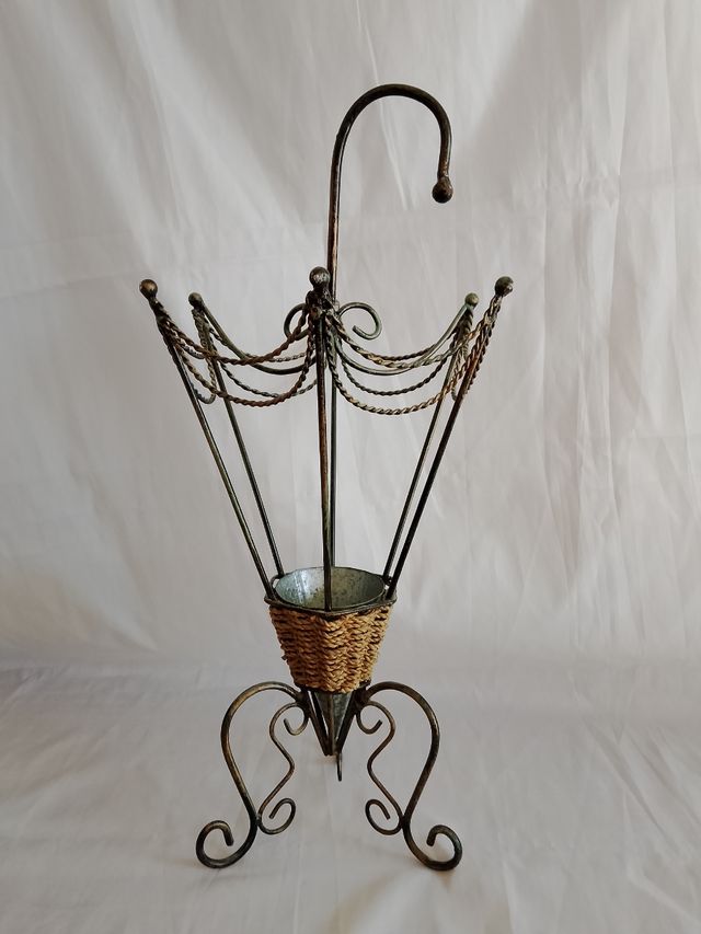 Paragüero vintage forja.