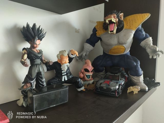 Figuras Dragon Ball - Goku, Vegeta...