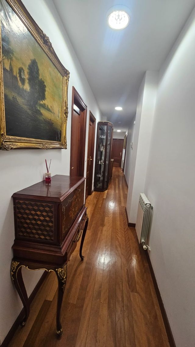 Muebles de salón,comedor,dormitorios,relojes