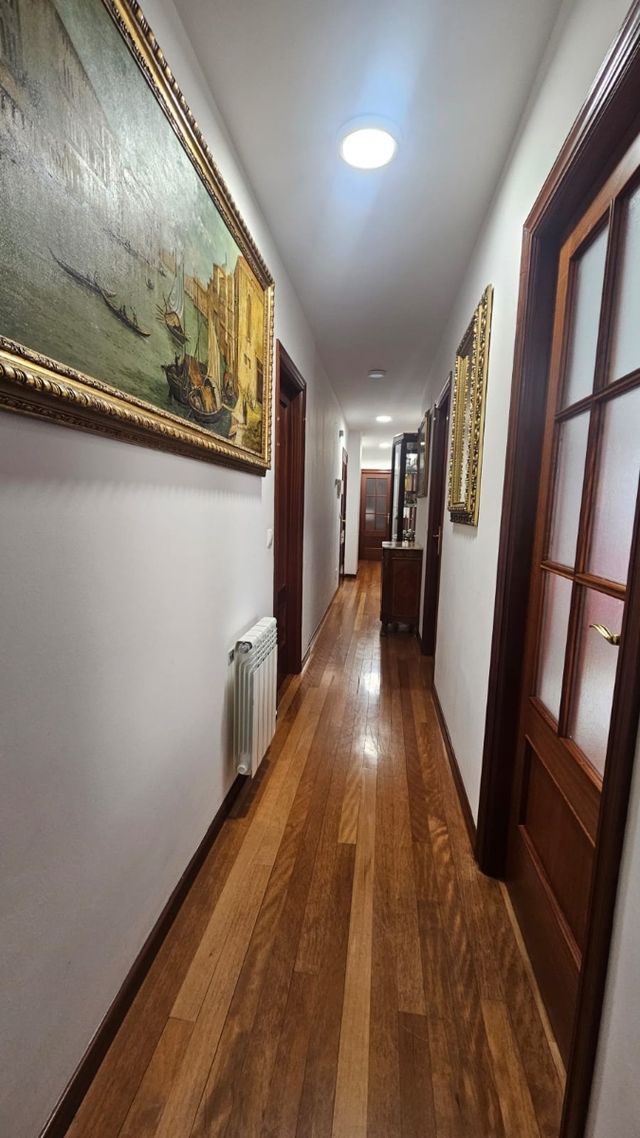 Muebles de salón,comedor,dormitorios,relojes