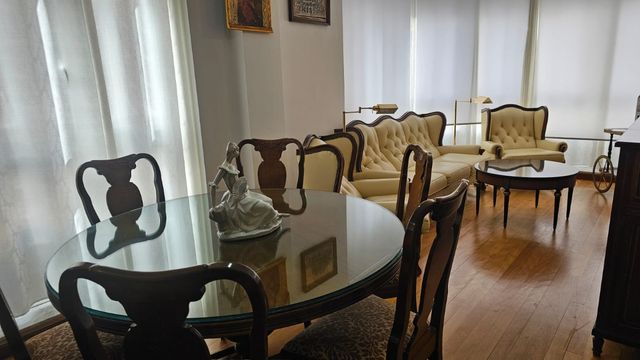Muebles de salón,comedor,dormitorios,relojes