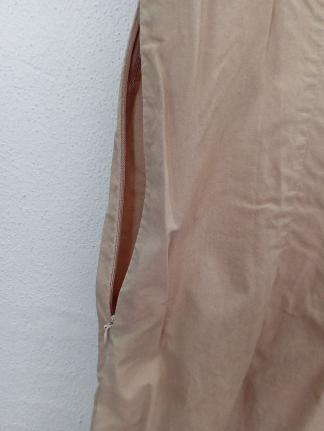 Vestido beige encaje