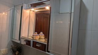 Espejo mueble de  baño antiguo blanco