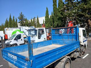 Renault Maxity 2019 con grua Fassi M30