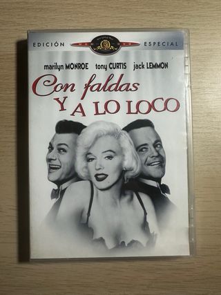 Con faldas y a lo loco (DVD)