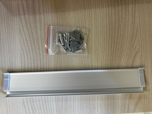 Lavagna bianca magnetica con pennarelli Pentel