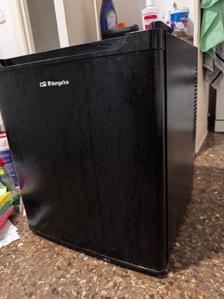 Nevera Orbegozo 40L usada