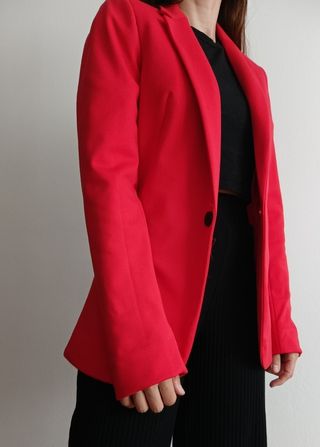 Americana blazer talla XS Stradivarius