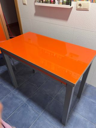 Conjunto de mesa y 2 sillas de cocina